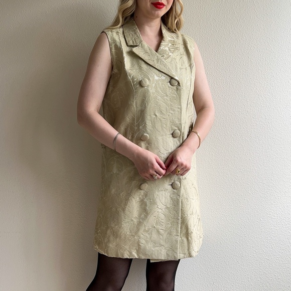 Vintage 1960s Soft Green Brocade Double-Breasted Dress (M) - Picture 1 of 10